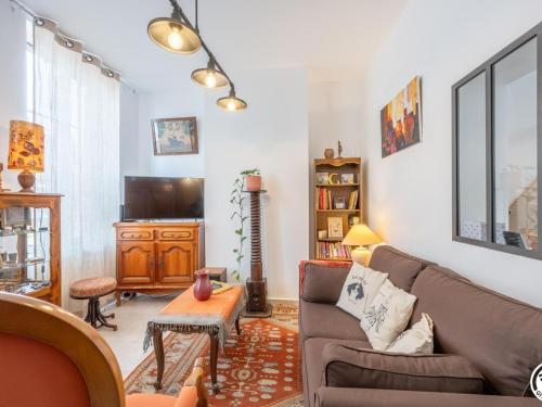 Photo de la galerie de l'établissement Maison familiale avec jardin, proche de Compiègne, Beauvais et Chantilly, idéale pour 6 pers. - FR-1-526-44, à Ravenel