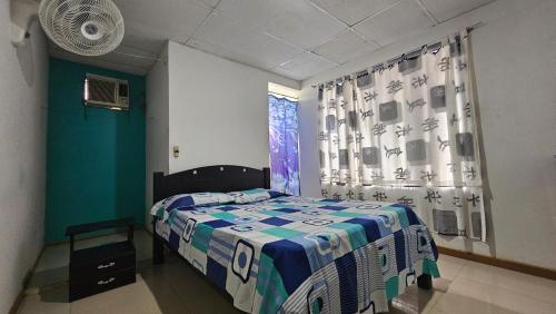 El portal del llano tesisinde bir odada yatak veya yataklar