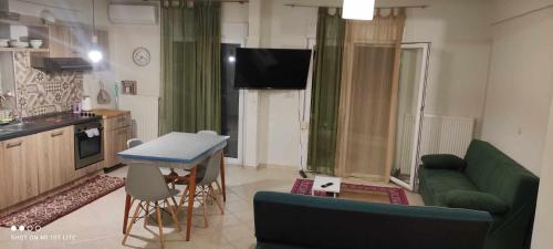 pylaia comfortable apartment 2