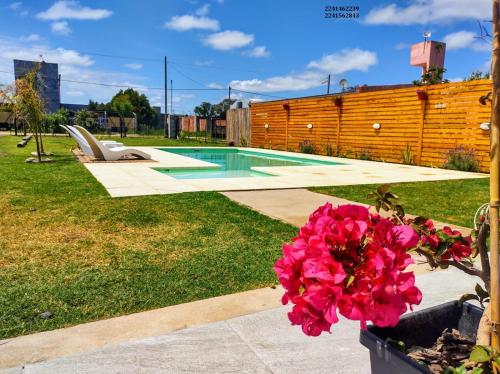 Der Swimmingpool an oder in der Nähe von casa quinta caballito blanco