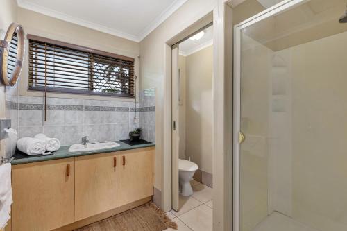 Koupelna v ubytování Sanctuary Lakes Fauna Retreat