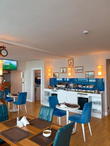 Χώρος καθιστικού στο Batumi VIP hotel