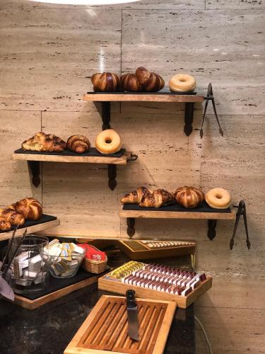 Еда / где поесть недалеко от отеля