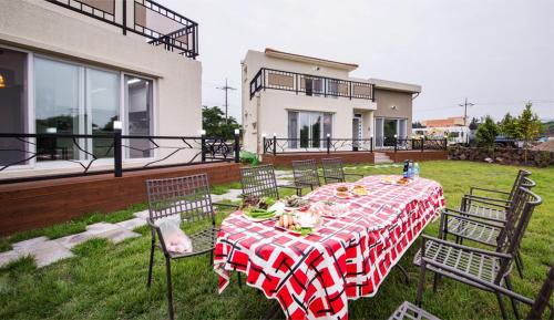 Zahrada ubytování Homechee Pension