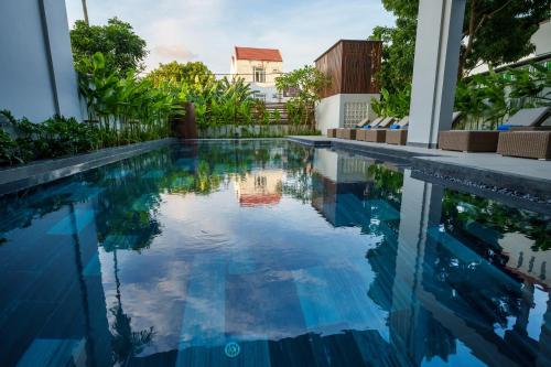 Cozy An Boutique Hotel Hoian — Pool view