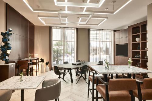 Χώρος καθιστικού στο AC Hotel by Marriott New Orleans French Quarter