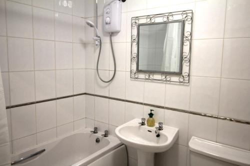 Bany a Doncaster Central Apartment Sleeps 5 Very Quiet