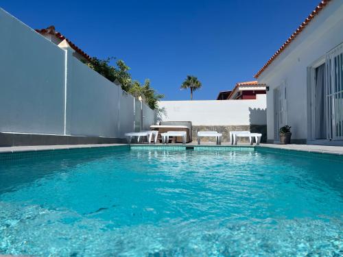 The swimming pool at or close to Villa Magnolia