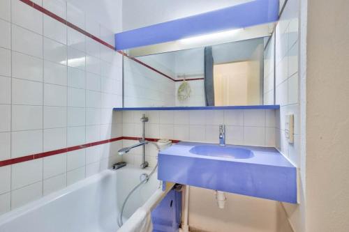 Superbe appartement à proximité de la plage tesisinde bir banyo