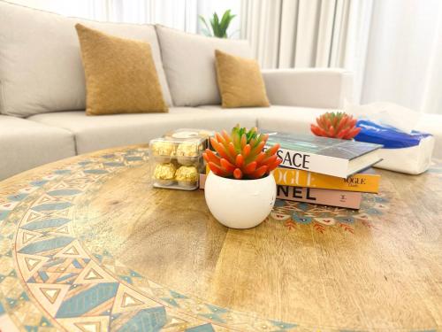 Gallery image of Luxurious 3 Bedroom Apartment - 5 minutes to Boulevard in Riyadh