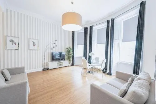 Edinburgh Castle Apartments photo 14