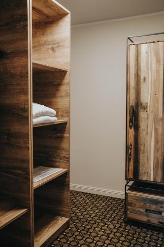 Apartamenty Willa na Wzgórzuにあるベッド
