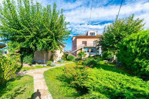 Apartment Petar
