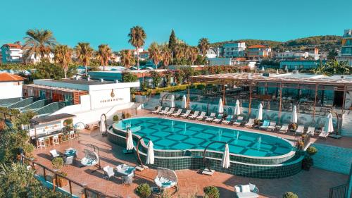 Feniks Priority Hotel