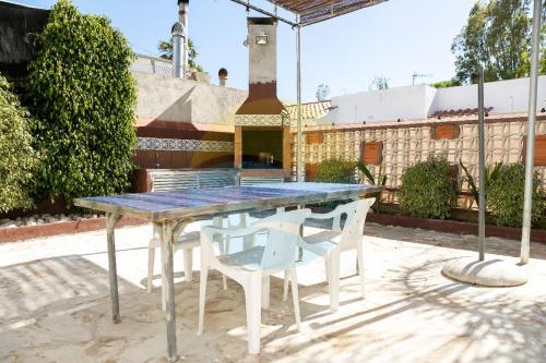 Patio nebo venkovní prostory v ubytování Eucaliptus - Casa en el Delta para disfrutar de la playa del Trabucador - Deltavacaciones