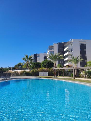 La Zenia Penthouse, Green Hills
