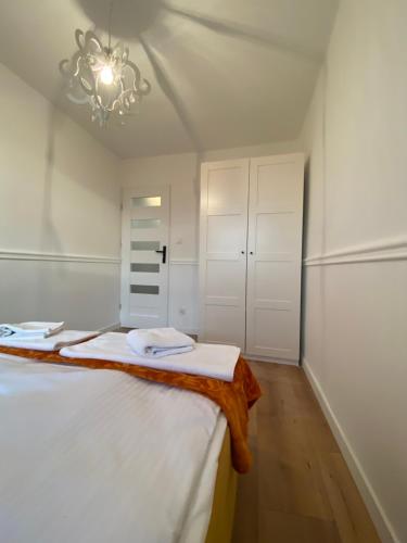 Katil atau katil-katil dalam bilik di Tabago Studio 13 K-K Wierzbowa