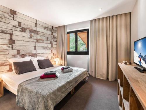 Appartement luxueux 75m², 6 pers, centre Val d'Isère, front de neige, terrasse sud