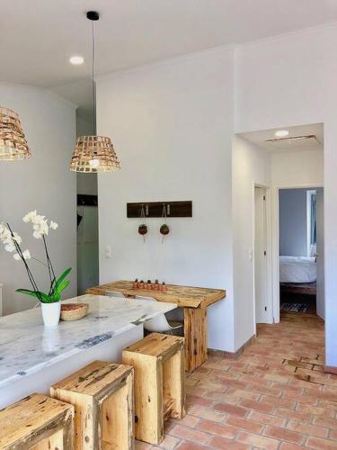 Luxury Eco-Paradise Steps to City Center