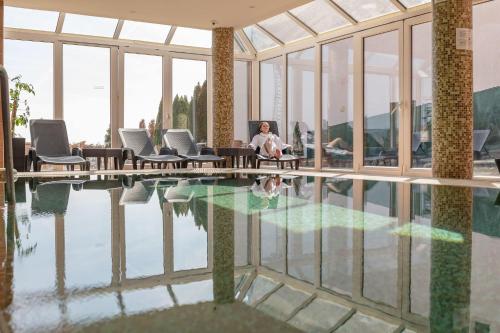 Főnix Wellness *** 1 A épület – Photos 2