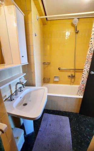 Carihuela 1 bed luxury apartment