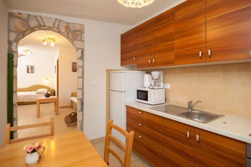 Apartments Mande and Kate