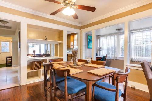 Charming Los Angeles Craftsman-Cottage House photo 40