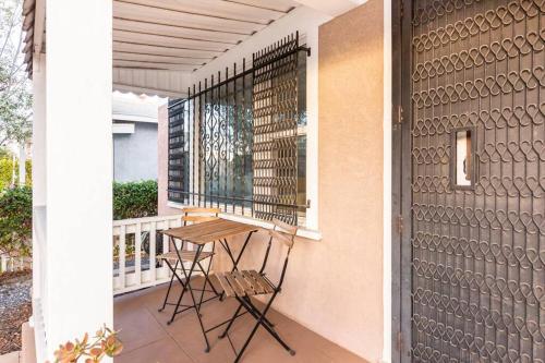 Charming Los Angeles Craftsman-Cottage House photo 37