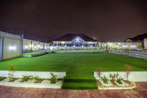 Zahrada ubytování Bella Ella Hotel & Event Center