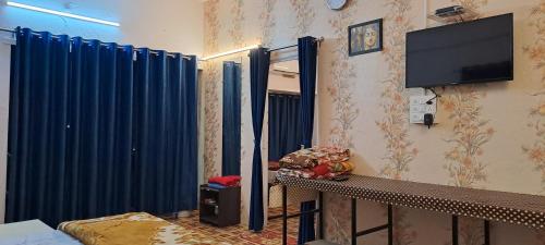 Μια τηλεόραση ή/και κέντρο ψυχαγωγίας στο Yadav homestay