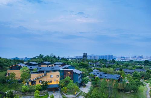 Gallery image of Mogan Valley Resort in Deqing