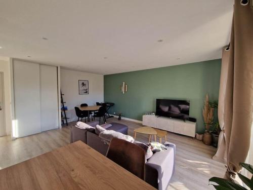 Appartement cosy Oloron, aux pieds des Pyrénées et de l'Atlantique!
