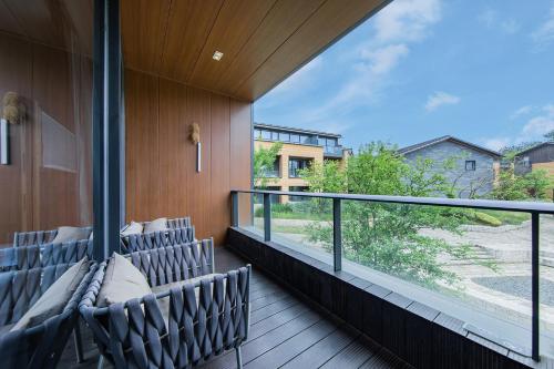 Gallery image of Mogan Valley Resort in Deqing
