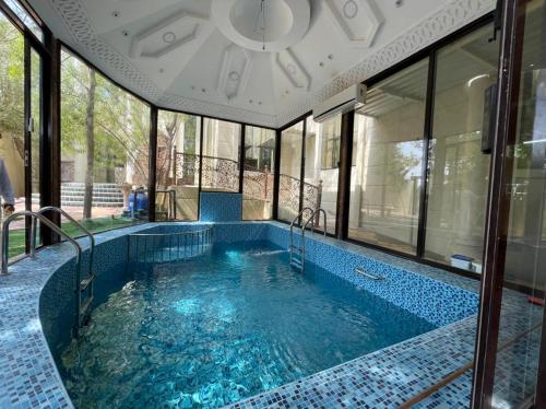 Bazén v ubytování Villa With Private Swimming Pool nebo v jeho okolí