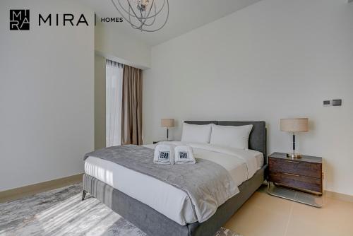 Postel nebo postele na pokoji v ubytování Mira Holiday Homes - Newly 2 bedroom in Downtown