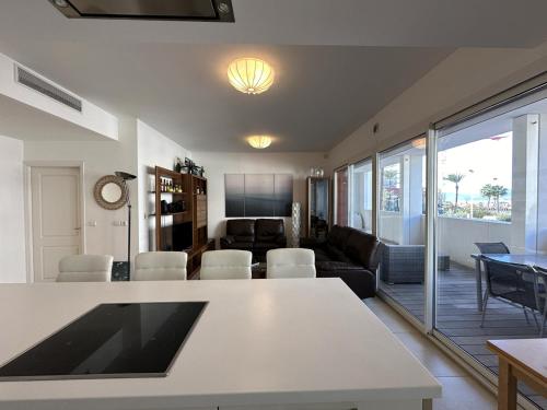 C028-Nice apartment with terrace - close to the beach