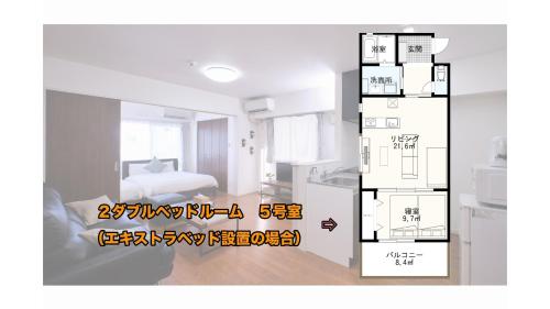 a bedroom floor plan of a room with a bed at Coral Gate in Kume コーラルゲートイン久米 in Naha