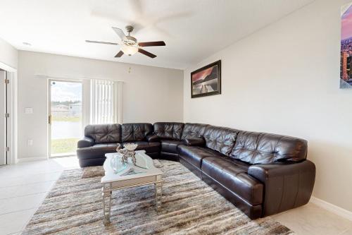 Gallery image of Pond View Place in Sun City Center