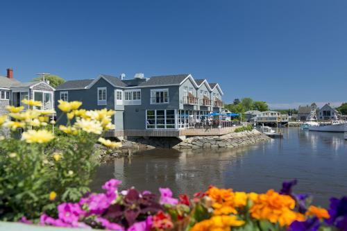 Gallery image of The Boathouse in Kennebunkport