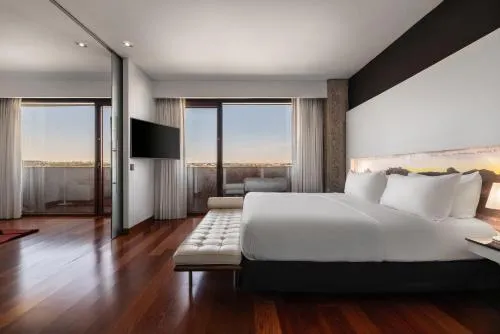 Hilton Madrid Airport photo 50