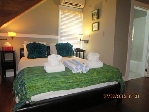 Ένα ή περισσότερα κρεβάτια σε δωμάτιο στο The Inn on Fleming