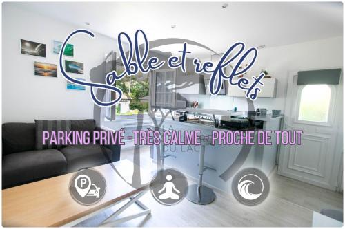 ein Zimmer mit einem Schild, auf dem steht, dass wir benutzen dürfen in der Unterkunft Sable et Reflets - T2 - Centre ville d'Hossegor in Soorts-Hossegor