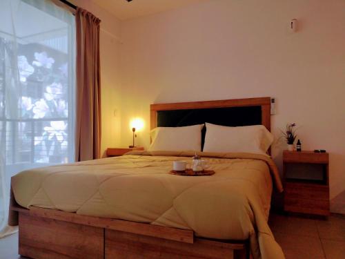 Säng eller sängar i ett rum på PILTRI de Bs As Un departamento de ensueños para disfrutar la ciudad
