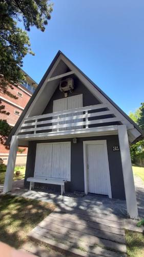 ALQUILO CASA( ALPINA) PARA 4 O 5 PERSONAS EN VILLA DEL DEPORTIISTA