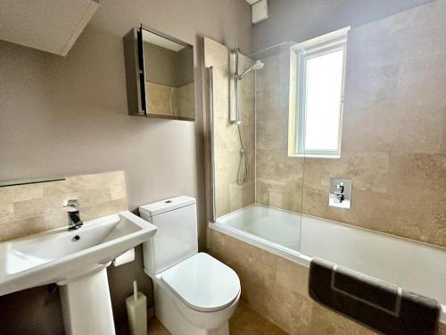 Koupelna v ubytování Luxury 2 bed flat Kings Road, Fulham