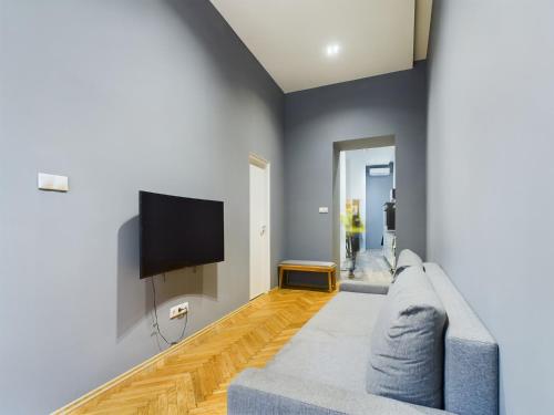 Gray Stylish Central Apartment 1073 Budapest, 35 Kertész utca kép - 3