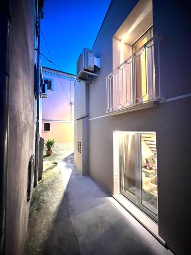a building with a window on the side of it at RESIDENZA ORTENSIA in Petacciato