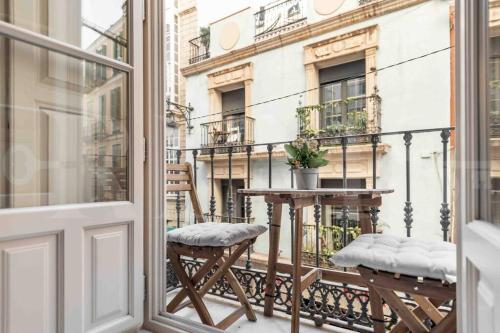 Luxurious apartment in center with parking by REMS