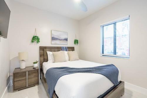 New Miami & Calle Ocho Home with Arcade! photo 16