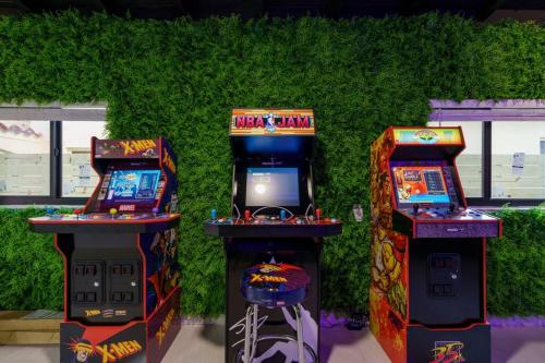New Miami & Calle Ocho Home with Arcade! photo 12